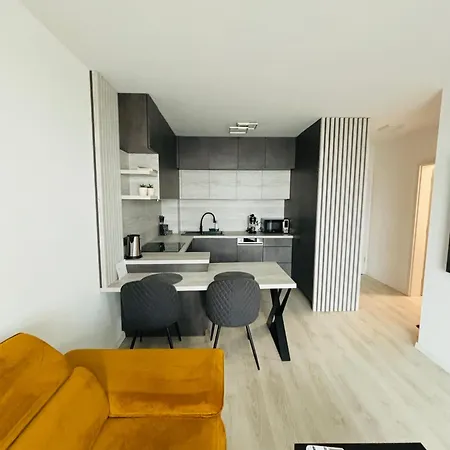 Moruse Airport * Bratislava